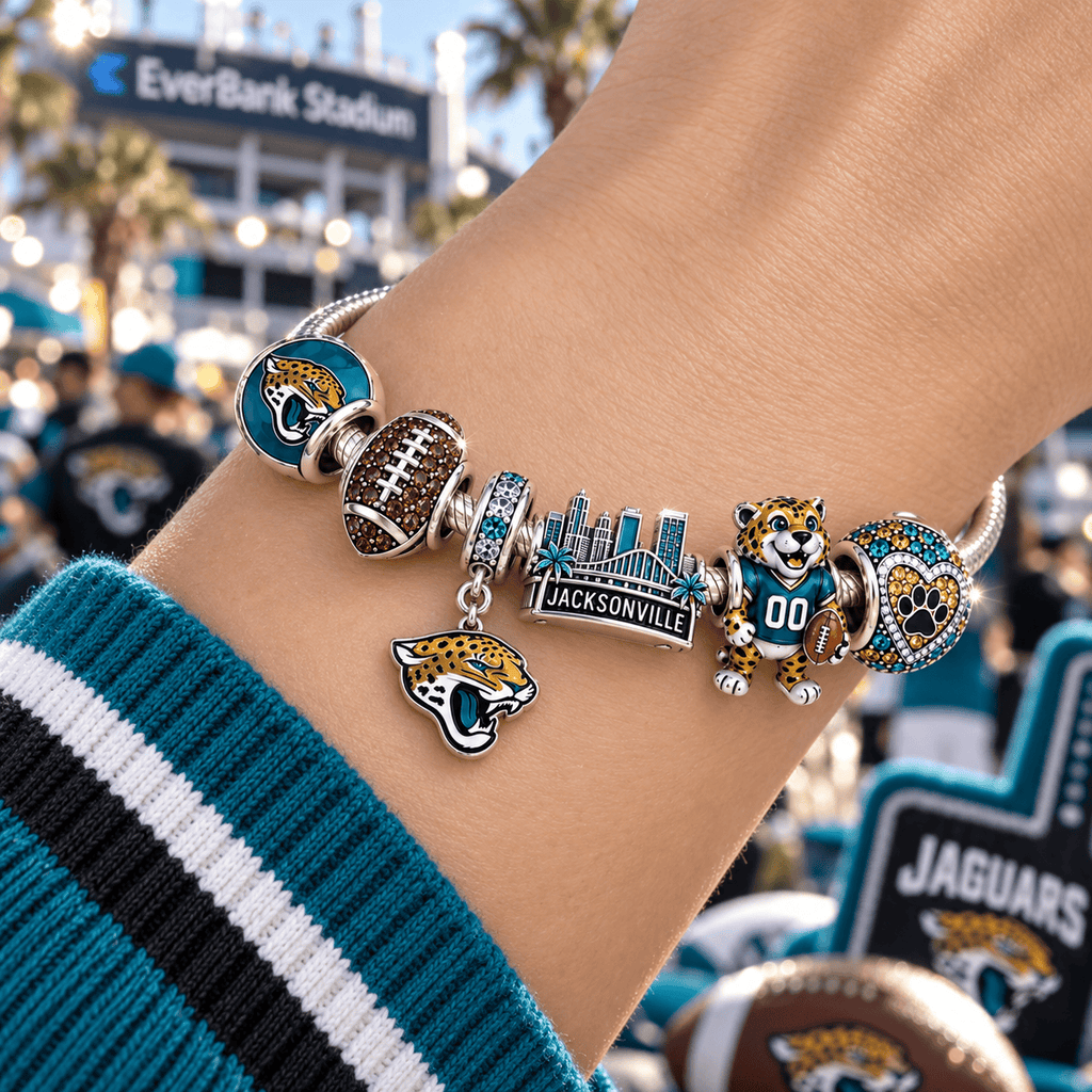 JSVJ Silver Charm Bracelet Set VTH